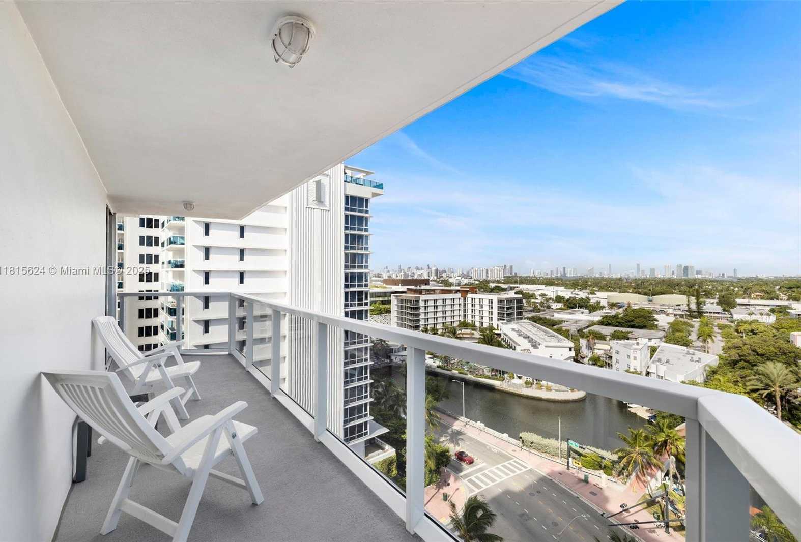 Small Image of 2401 COLLINS AVE #1508, Miami Beach Number 26