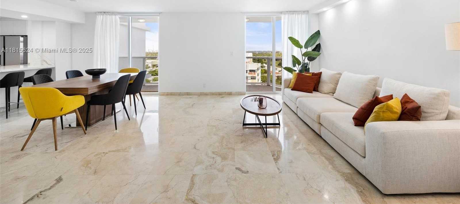 Small Image of 2401 COLLINS AVE #1508, Miami Beach Number 7