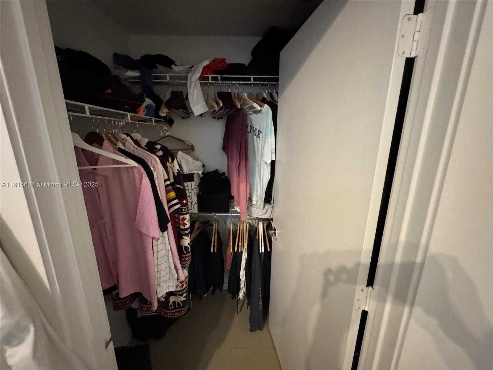 Small Image of 1060 BRICKELL AVE #4015, Miami Number 10