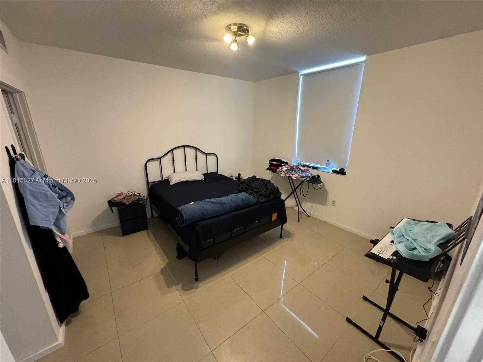 Small Image of 1060 BRICKELL AVE #4015, Miami Number 15