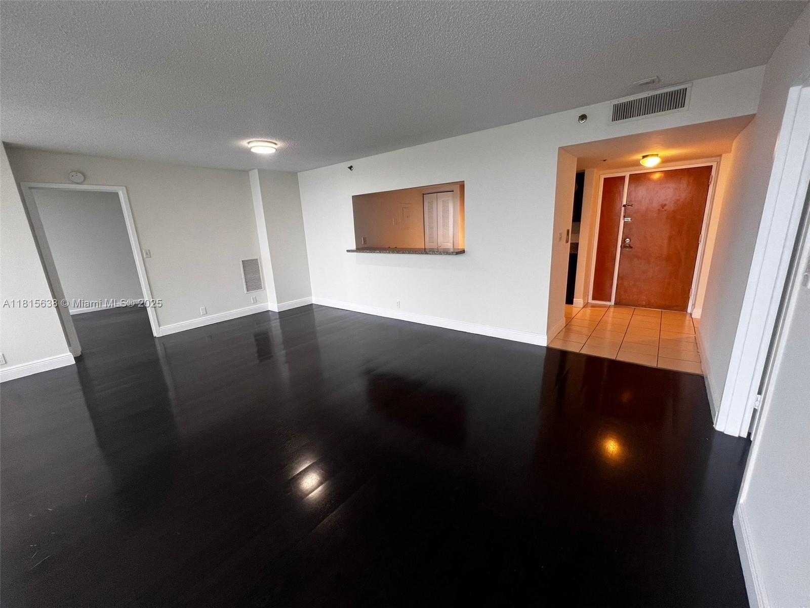 Small Image of 7601 EAST TREASURE DR #915, North Bay Village Number 2