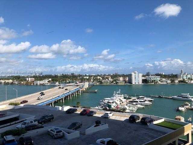 Small Image of 7601 EAST TREASURE DR #915, North Bay Village Number 27