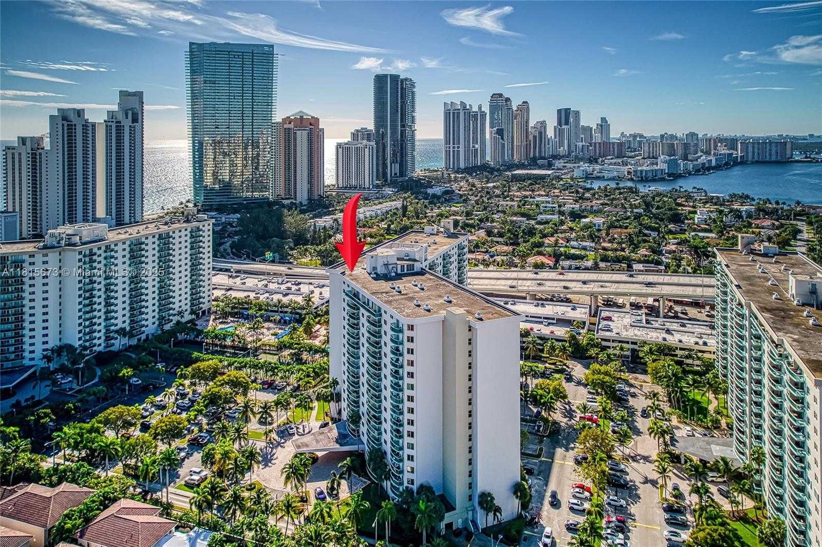 Small Image of 19380 COLLINS AVE #311, Sunny Isles Beach Number 4