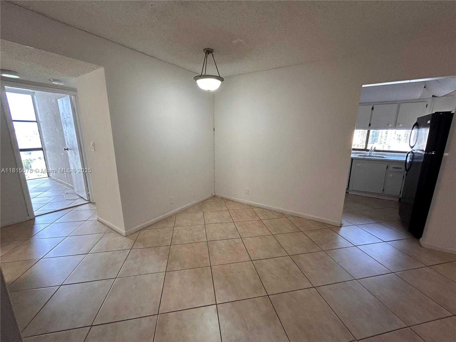 Small Image of 17021 NORTH BAY RD #1005, Sunny Isles Beach Number 15