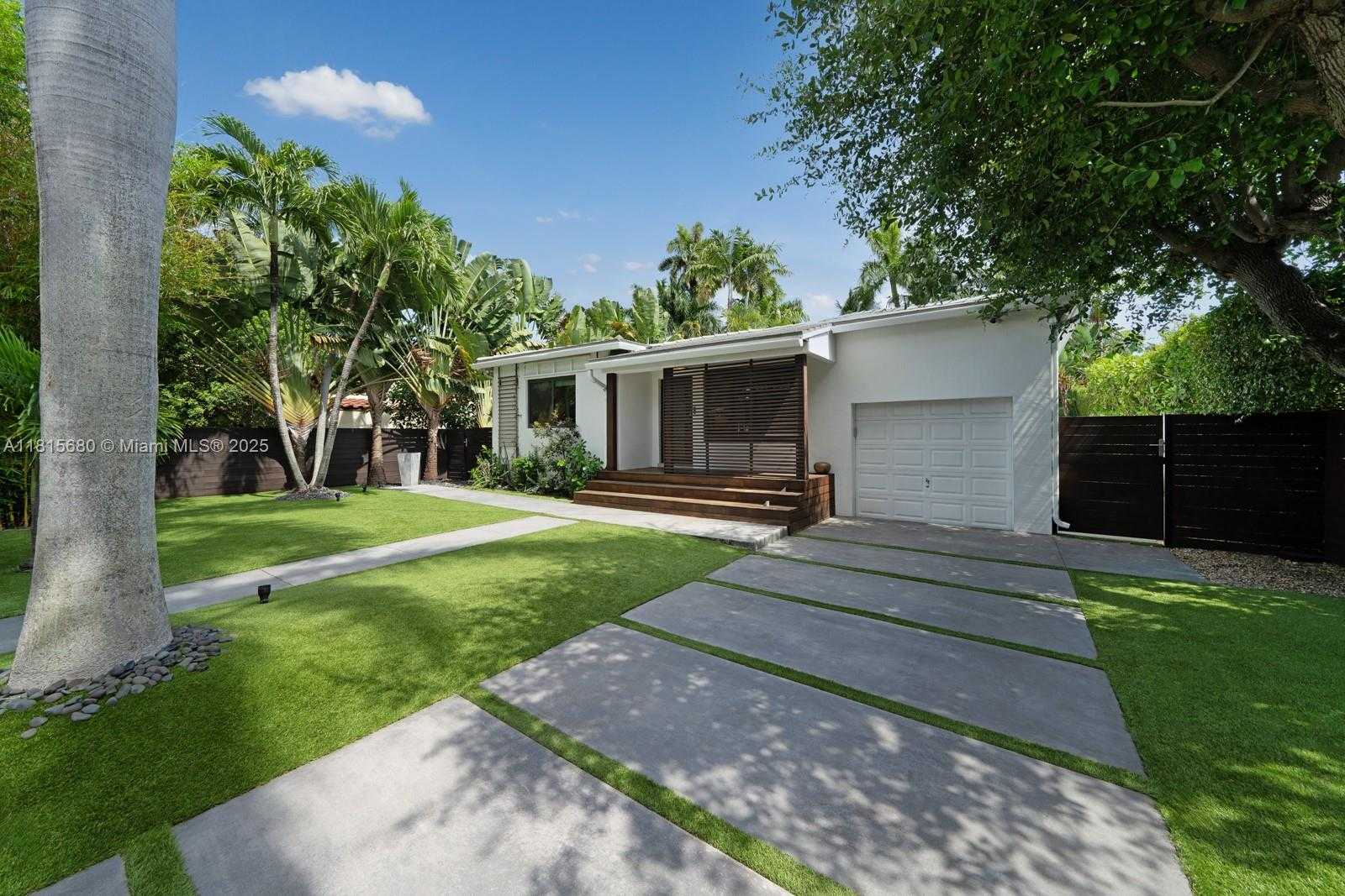 Small Image of 114 5TH DILIDO TER, Miami Beach Number 28