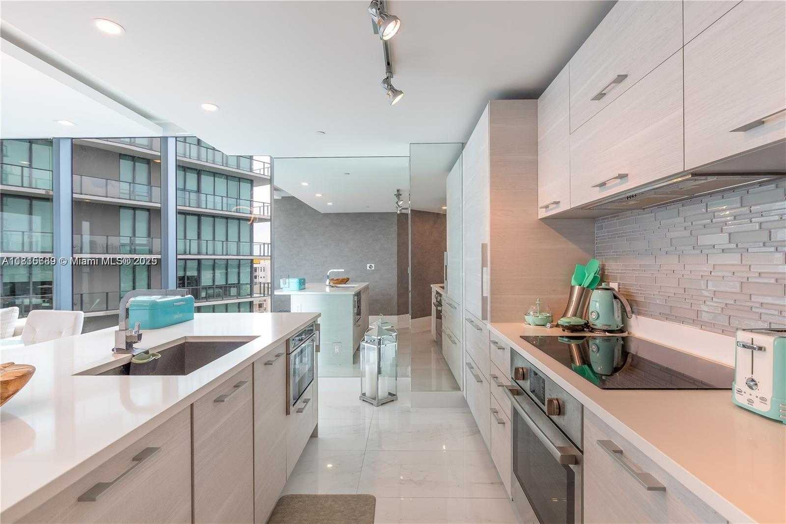 Small Image of 650 NORTH EAST 32ND ST #1201, Miami Number 11