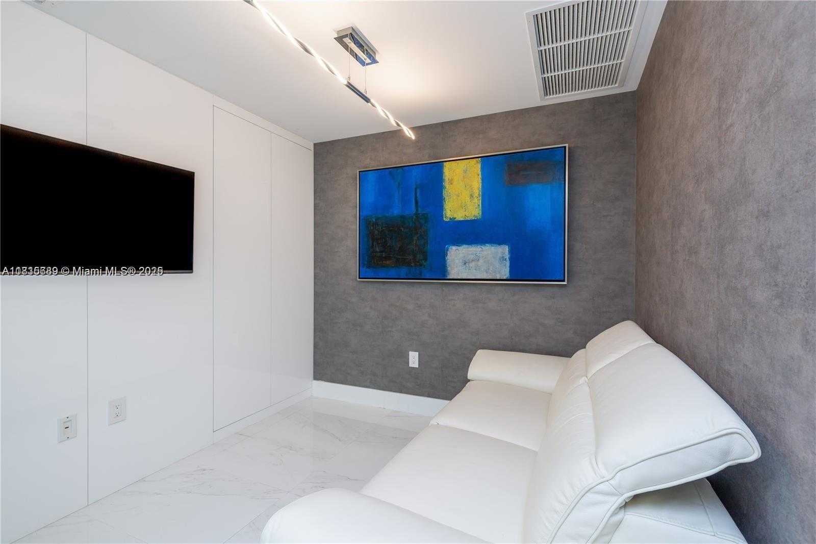 Small Image of 650 NORTH EAST 32ND ST #1201, Miami Number 15