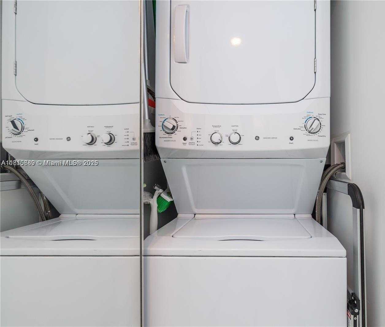 Small Image of 650 NORTH EAST 32ND ST #1201, Miami Number 23