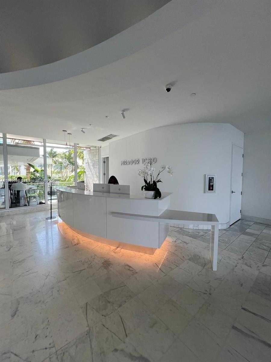 Small Image of 1000 WEST AVE #211, Miami Beach Number 10