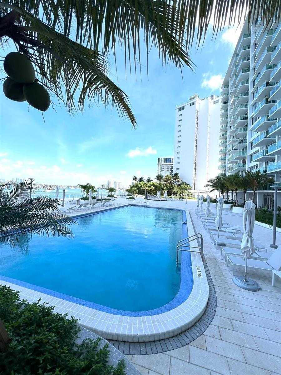 Small Image of 1000 WEST AVE #211, Miami Beach Number 12