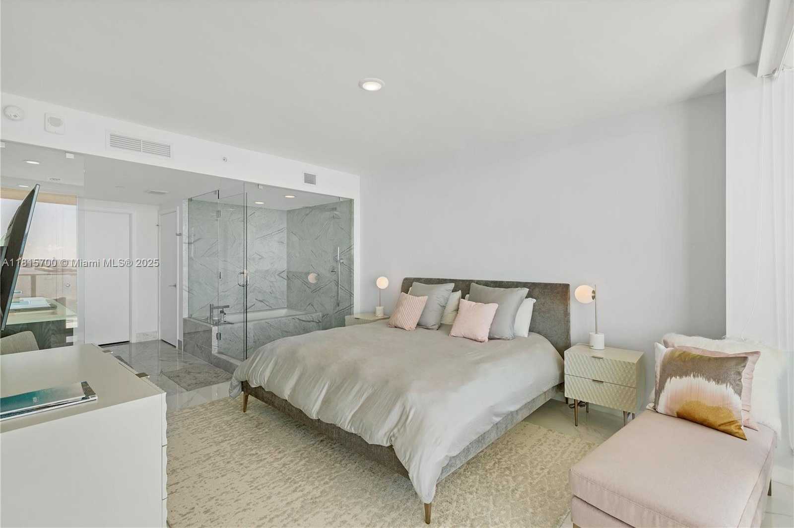 Small Image of 3131 NORTH EAST 7TH AVE #2903, Miami Number 11
