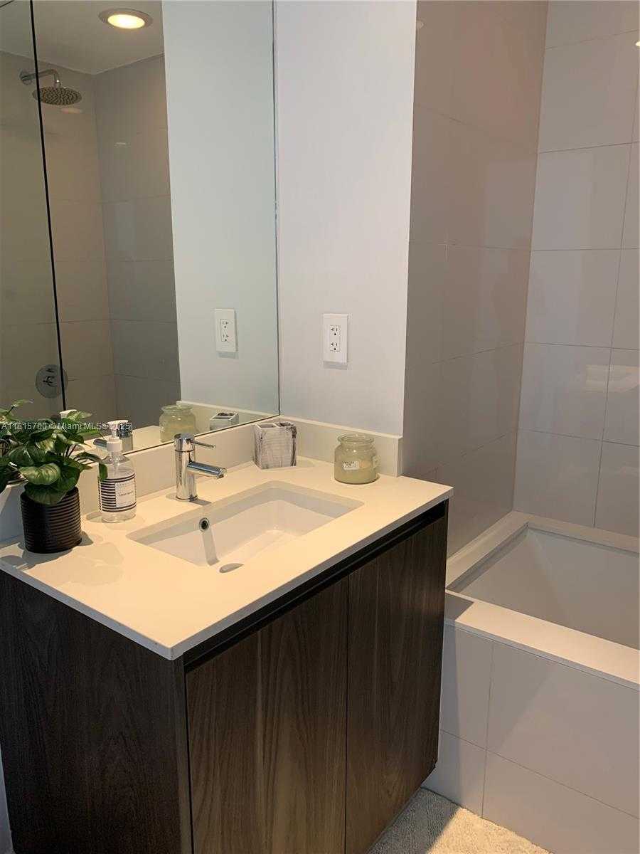 Small Image of 3131 NORTH EAST 7TH AVE #2903, Miami Number 27