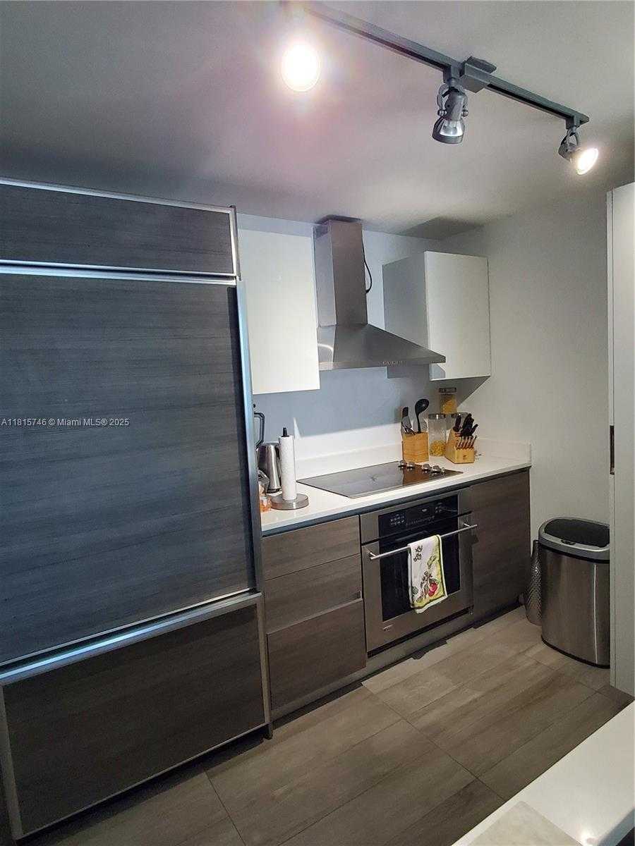 Small Image of 1100 SOUTH MIAMI AVE #602, Miami Number 10