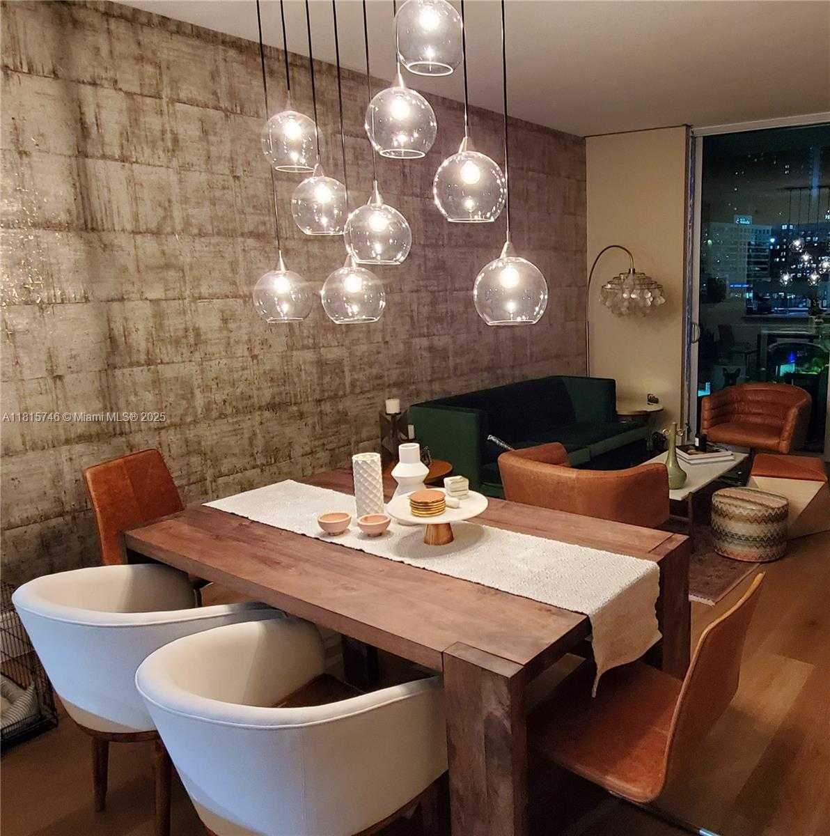 Small Image of 1100 SOUTH MIAMI AVE #602, Miami Number 2