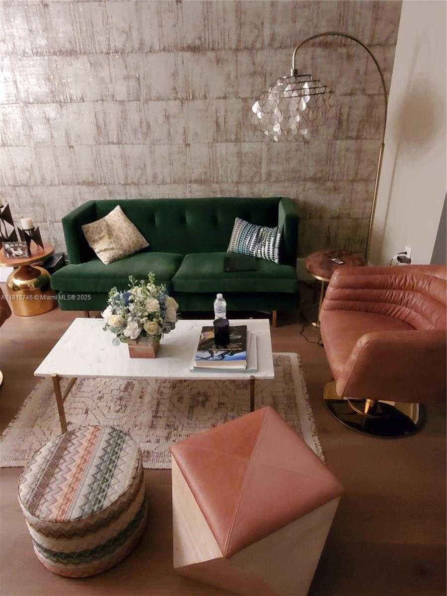 Small Image of 1100 SOUTH MIAMI AVE #602, Miami Number 4