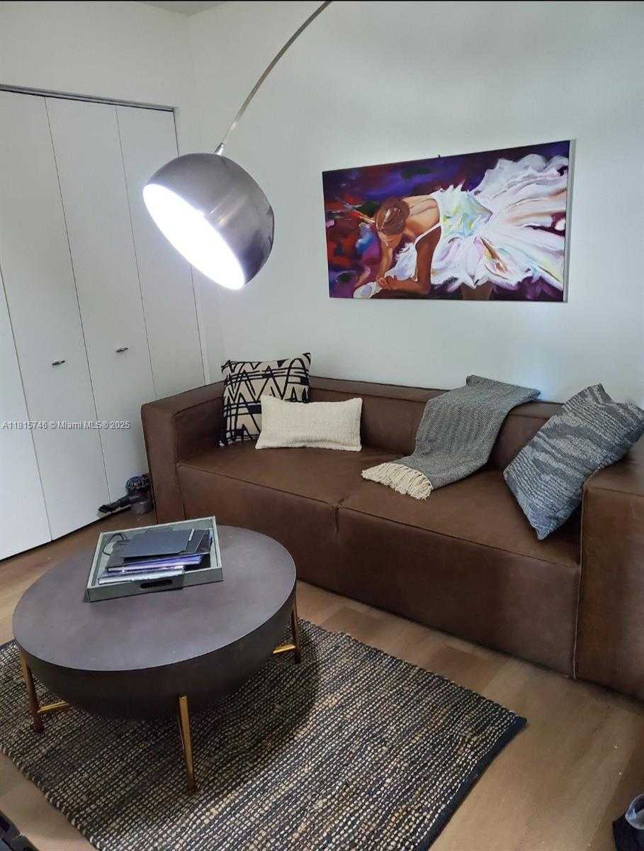 Small Image of 1100 SOUTH MIAMI AVE #602, Miami Number 8