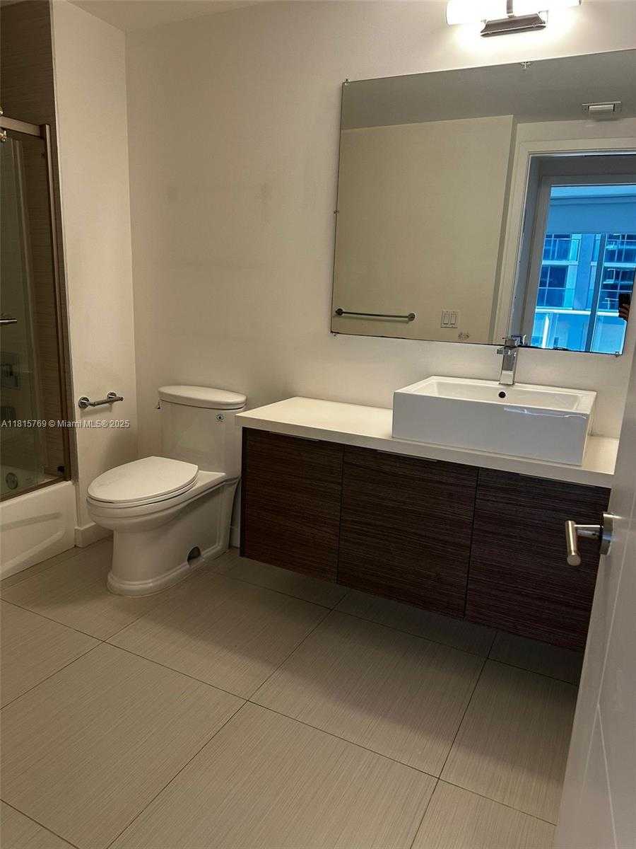 Small Image of 1010 SOUTH WEST 2ND AVE #1005, Miami Number 6
