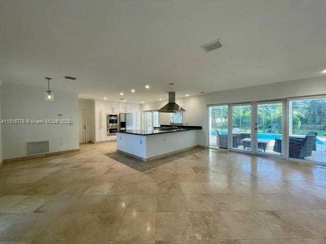 Small Image of 15925 SOUTH WEST 83RD CT, Palmetto Bay Number 6