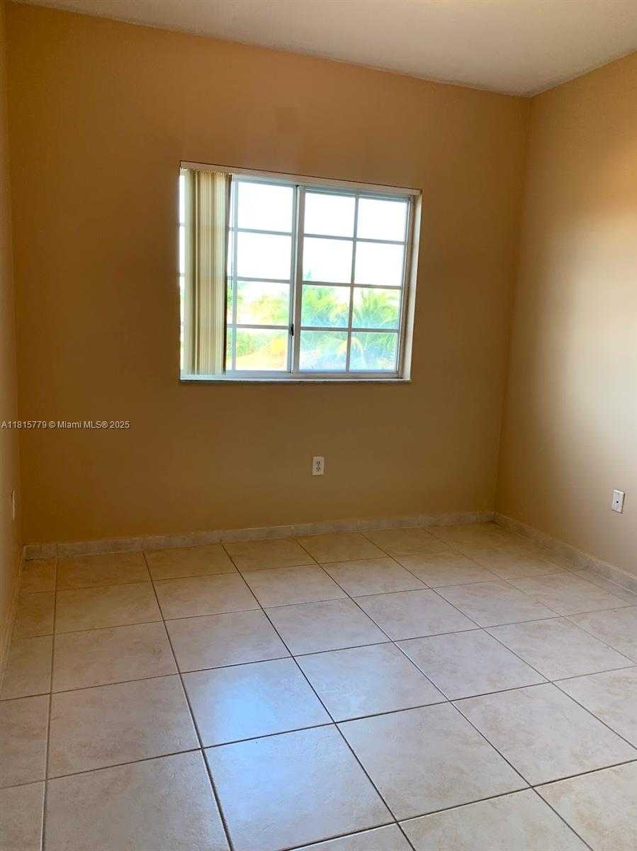 Small Image of 7300 NORTH WEST 114TH AVE #301-6, Doral Number 9