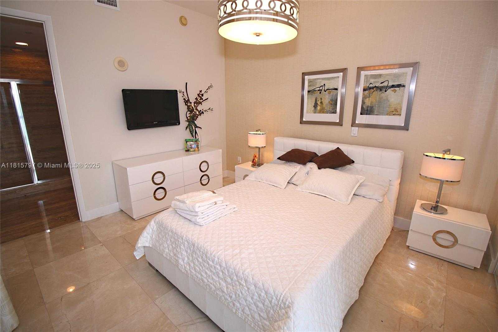 Small Image of 15901 COLLINS AVE #2906, Sunny Isles Beach Number 23