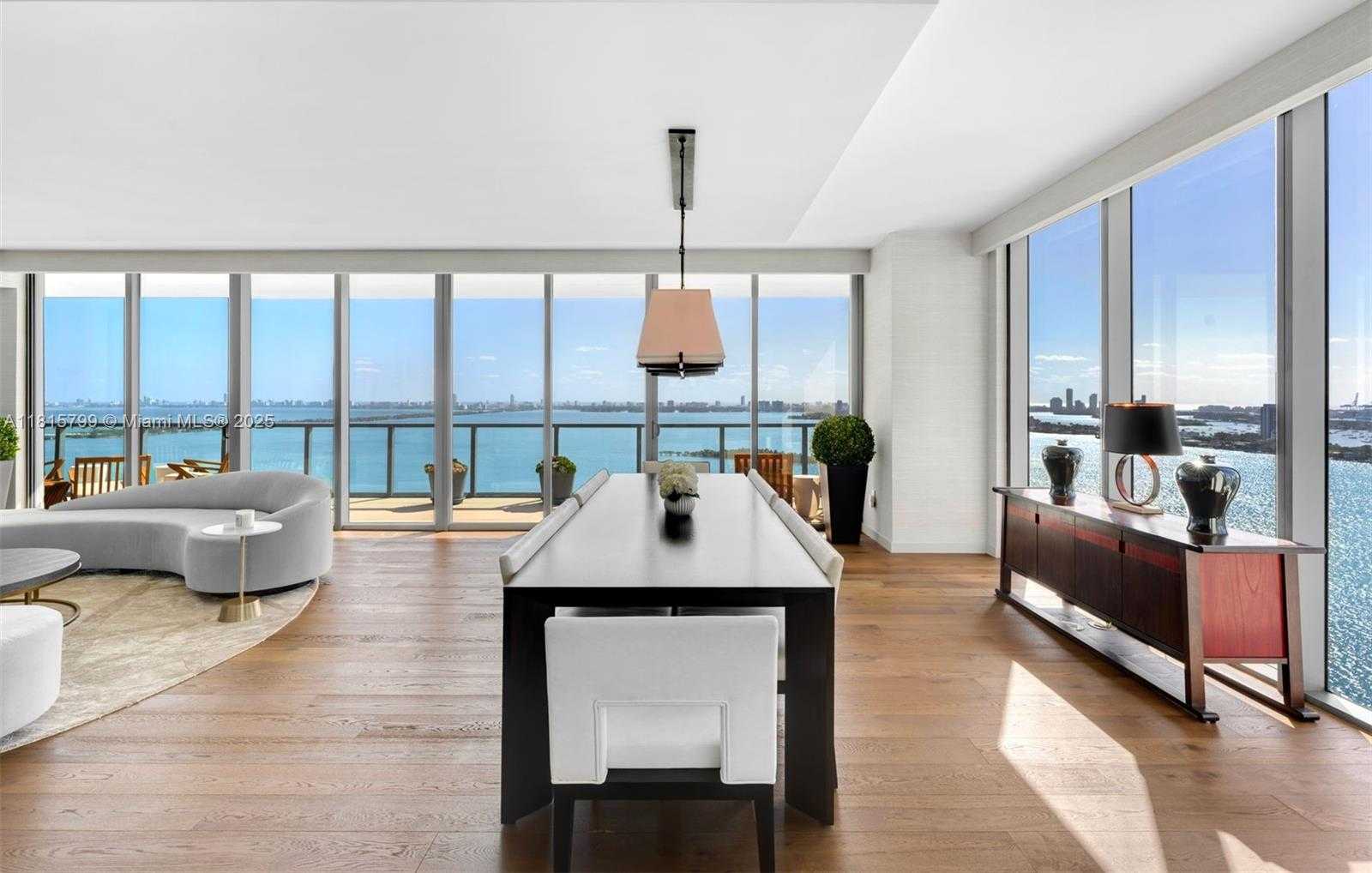 Small Image of 788 NE 23rd St, Miami, FL 33137, USA Number 20