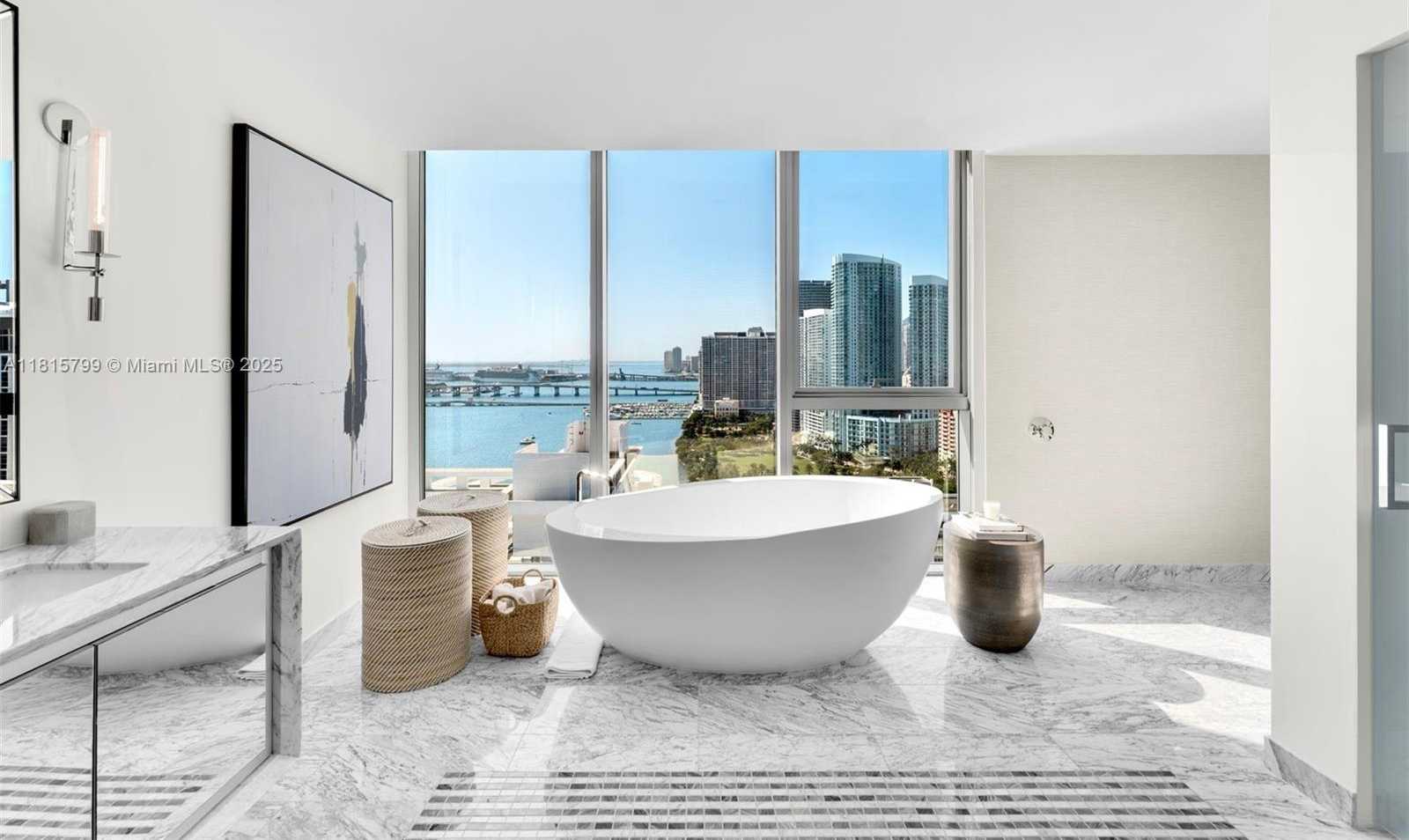 Small Image of 788 NE 23rd St, Miami, FL 33137, USA Number 26
