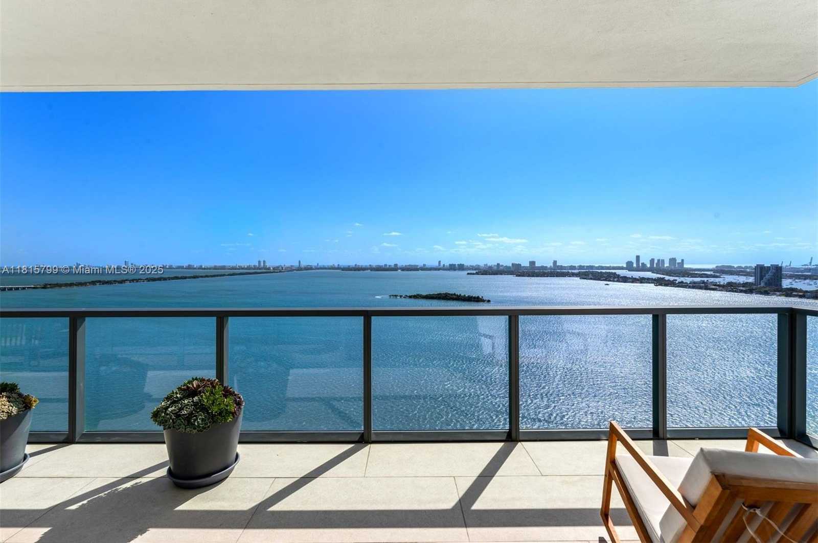 Small Image of 788 NE 23rd St, Miami, FL 33137, USA Number 5