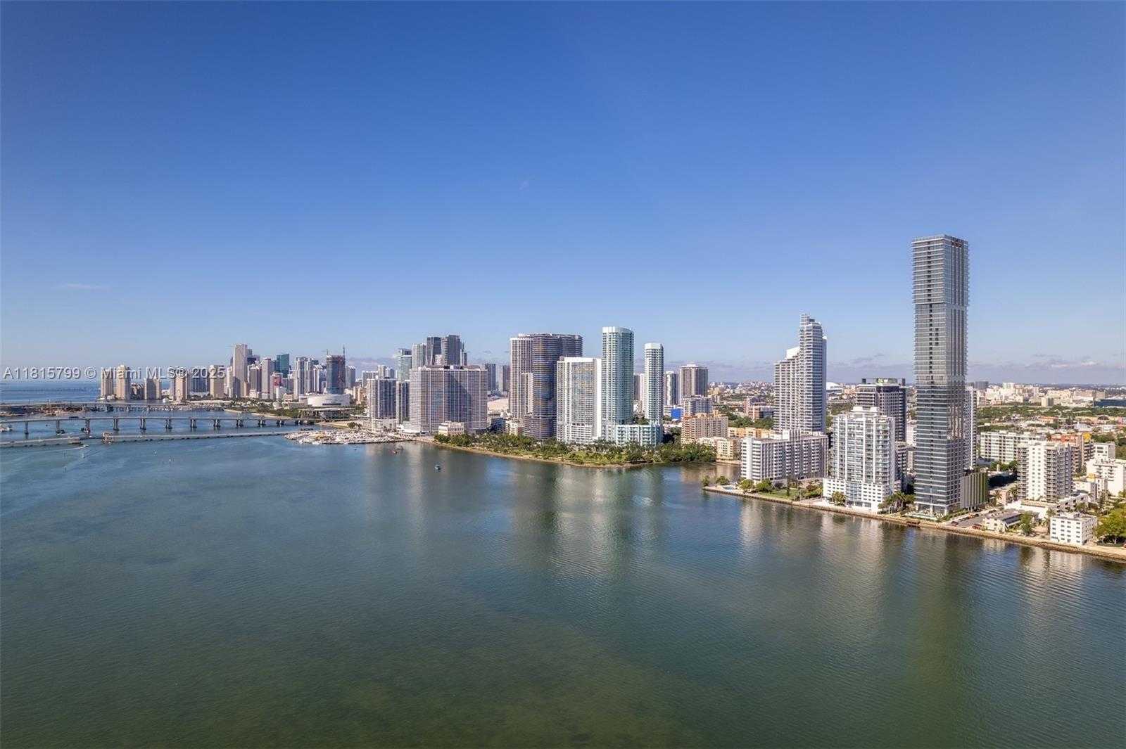 Small Image of 788 NE 23rd St, Miami, FL 33137, USA Number 61