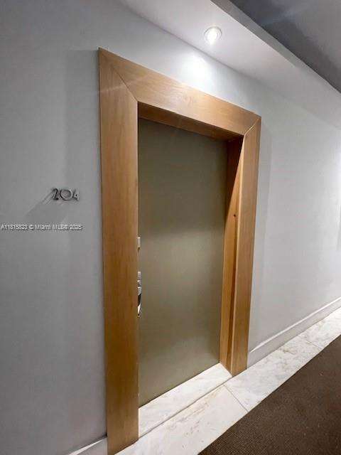 Small Image of 700 16TH ST #204, Miami Beach Number 3
