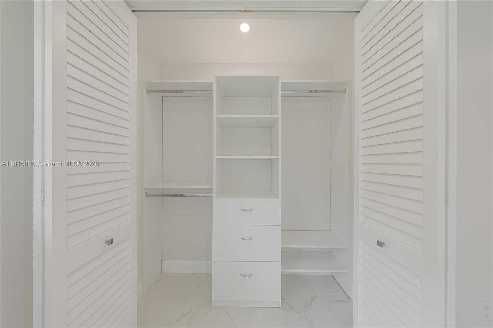 Small Image of 8825 SOUTH WEST 151ST ST, Palmetto Bay Number 20