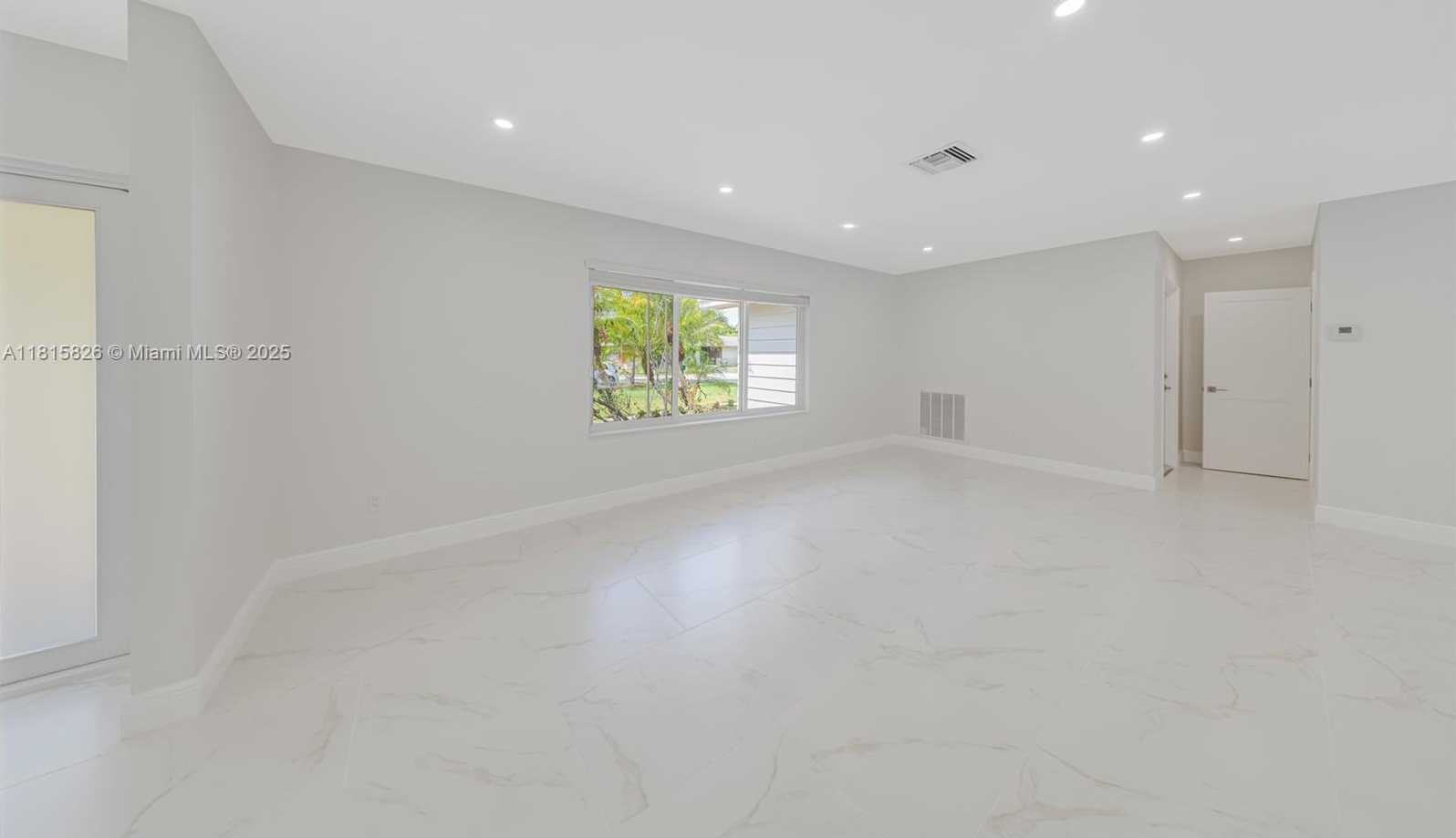 Small Image of 8825 SOUTH WEST 151ST ST, Palmetto Bay Number 24