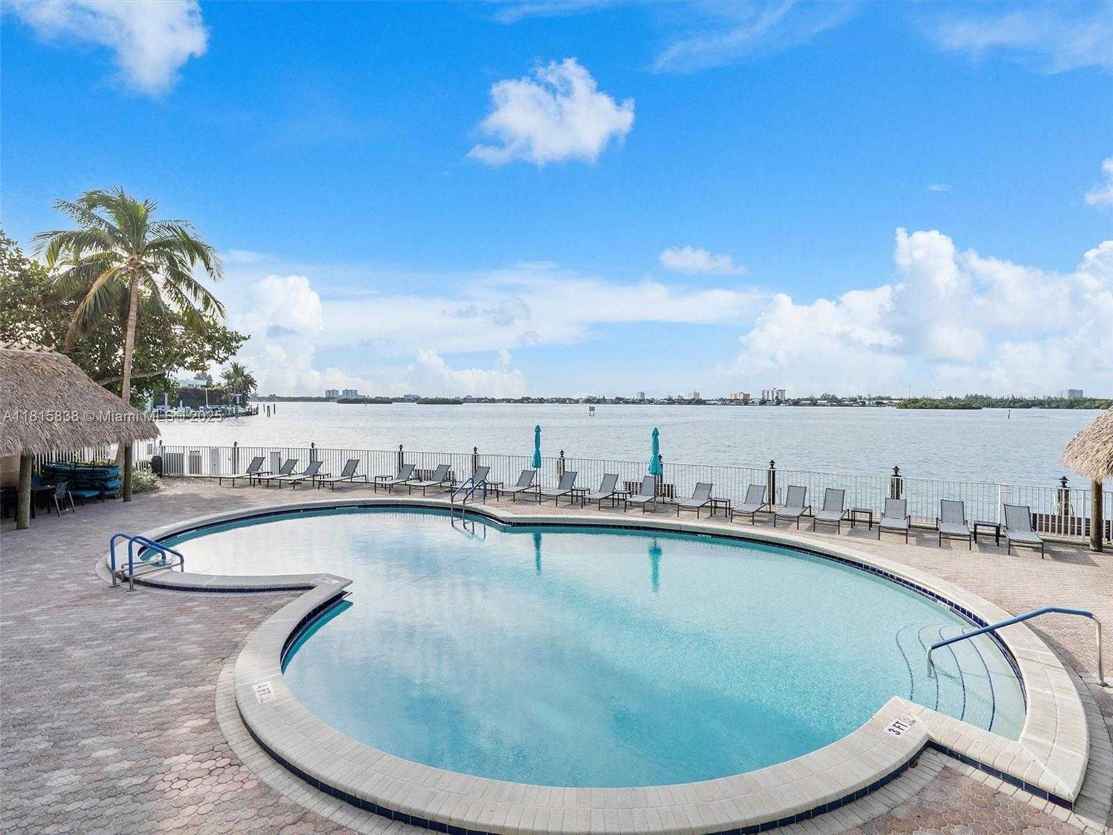 Small Image of 10350 WEST BAY HARBOR DR #PHP, Bay Harbor Islands Number 18