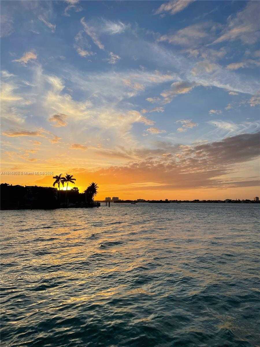 Small Image of 10350 WEST BAY HARBOR DR #PHP, Bay Harbor Islands Number 21