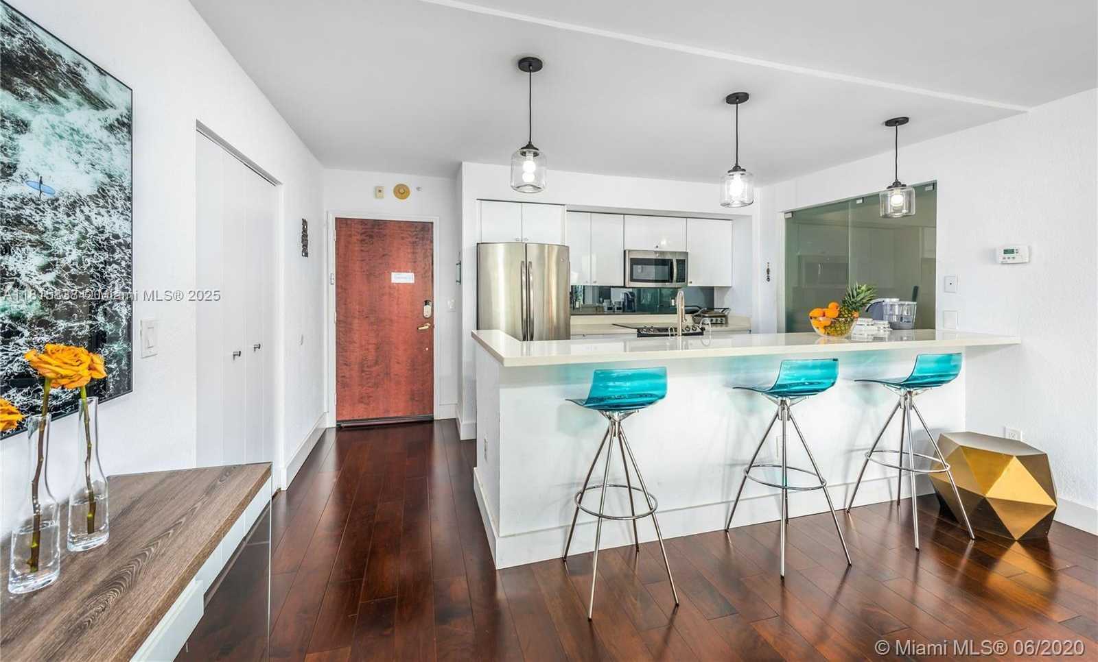 Small Image of 10350 WEST BAY HARBOR DR #PHP, Bay Harbor Islands Number 5