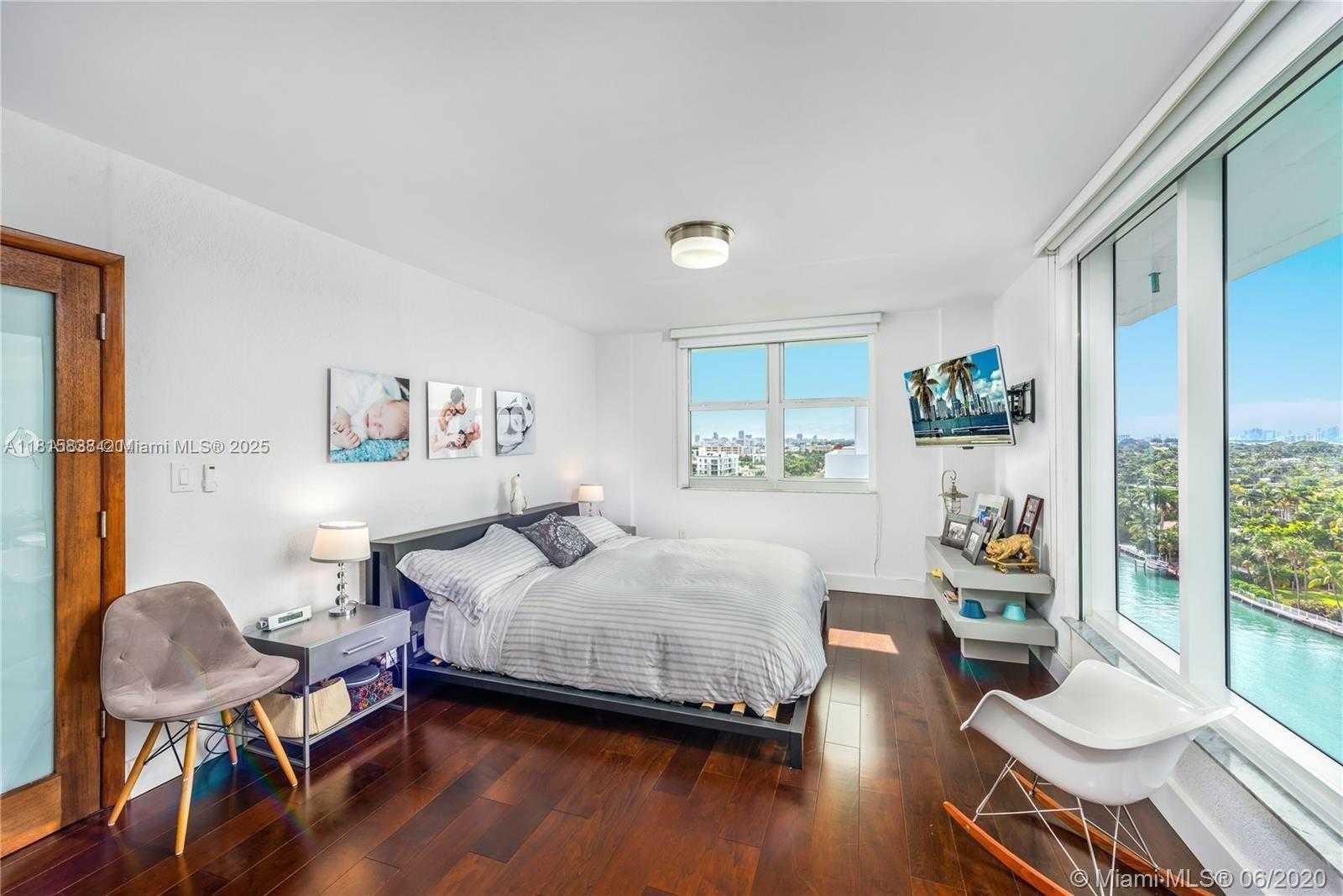 Small Image of 10350 WEST BAY HARBOR DR #PHP, Bay Harbor Islands Number 9