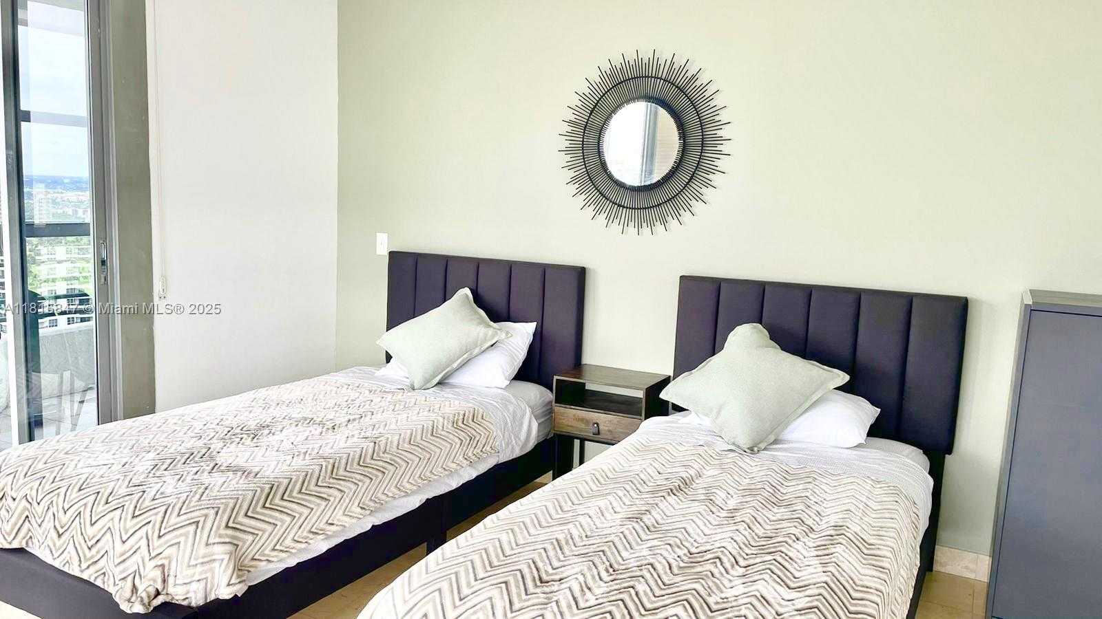 Small Image of 3500 MYSTIC POINTE DR #3103, Aventura Number 15