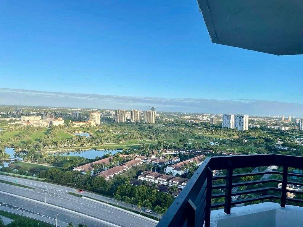 Small Image of 3500 MYSTIC POINTE DR #3103, Aventura Number 5