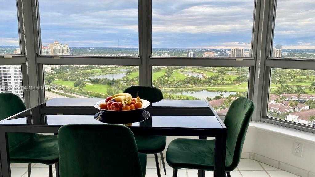 Small Image of 3500 MYSTIC POINTE DR #3103, Aventura Number 7