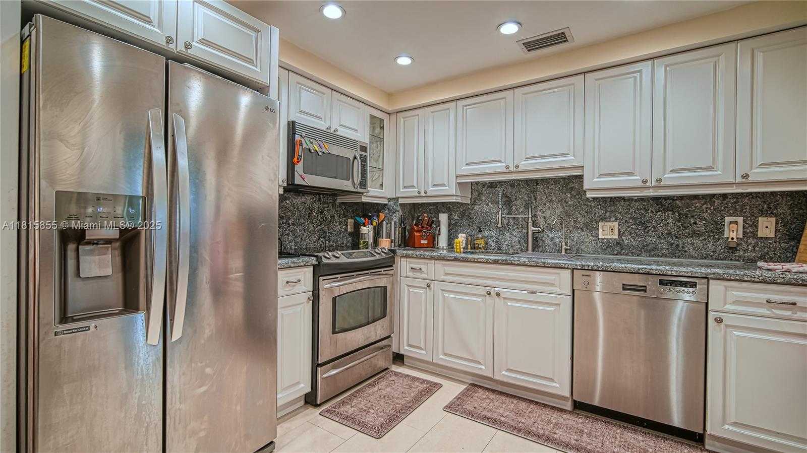Small Image of 3500 GALT OCEAN DR #1605, Fort Lauderdale Number 12