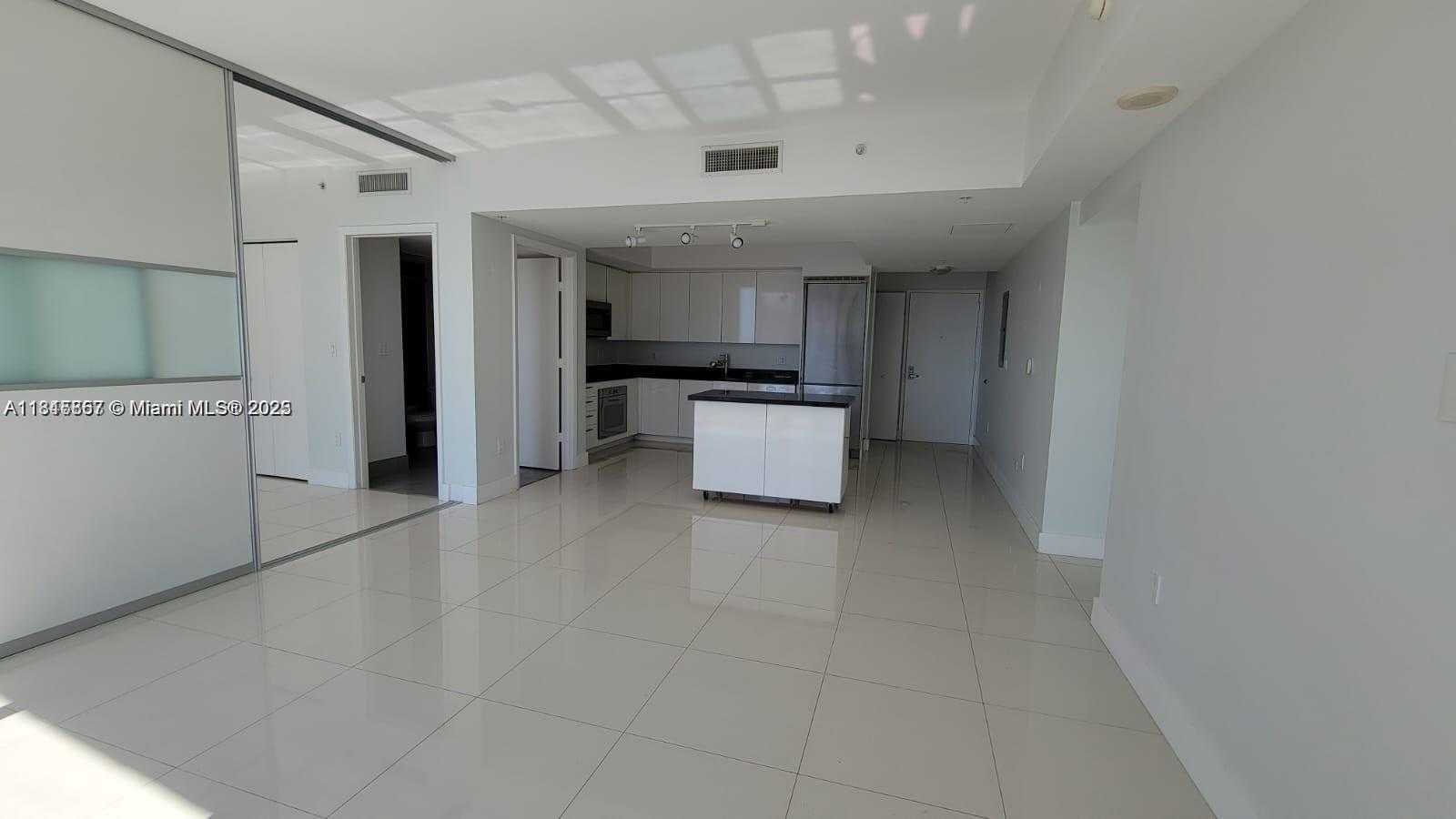 Small Image of 92 SOUTH WEST 3RD ST #2804, Miami Number 2