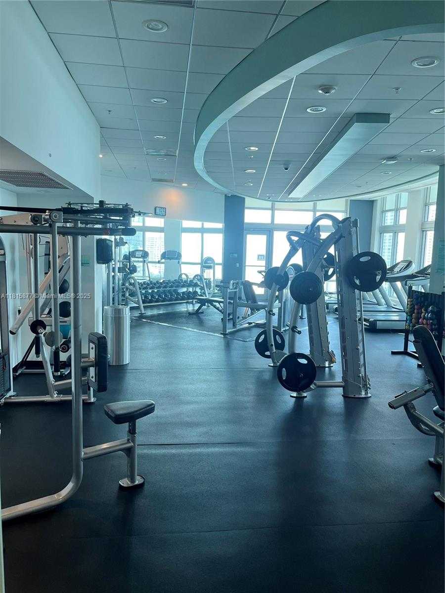Small Image of 300 SOUTH BISCAYNE BLVD #PH-4003, Miami Number 11