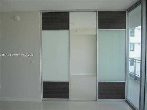 Small Image of 92 SOUTH WEST 3RD ST #1608, Miami Number 4