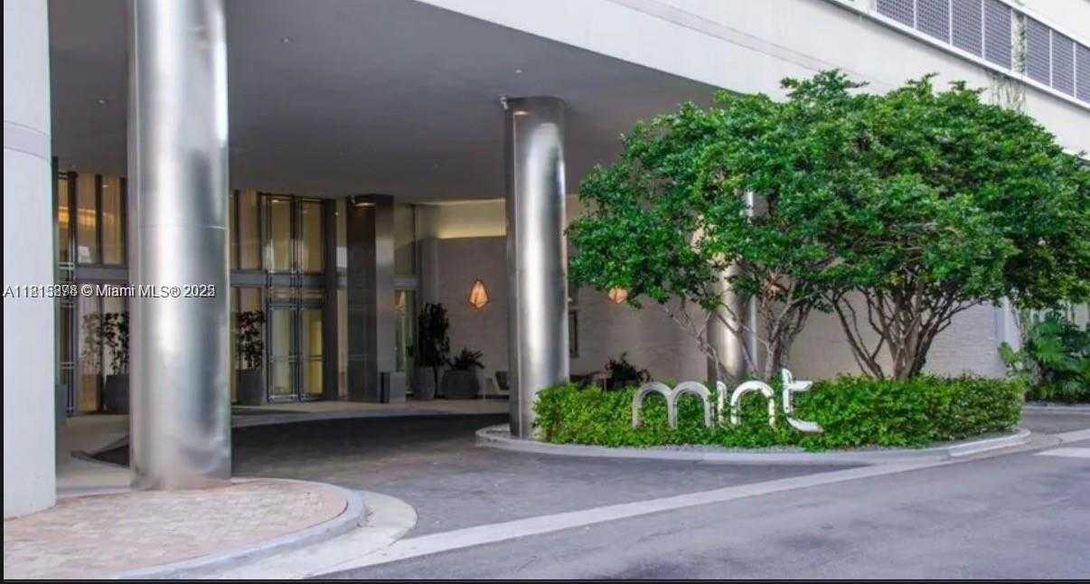 Small Image of 92 SOUTH WEST 3RD ST #1608, Miami Number 8