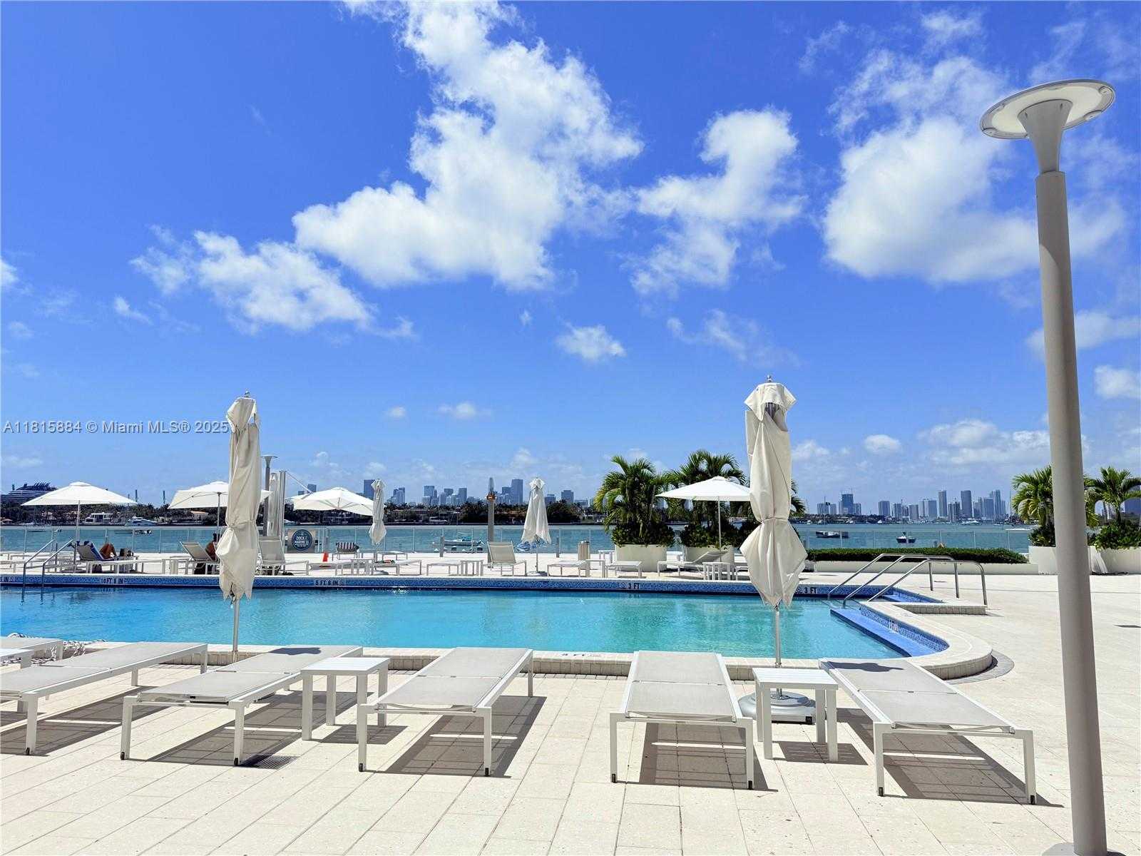 Small Image of 1000 WEST AVE #1510, Miami Beach Number 22