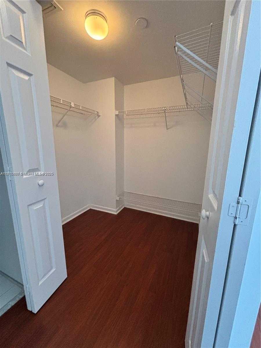 Small Image of 3300 NORTH EAST 192ND ST #1814, Aventura Number 16