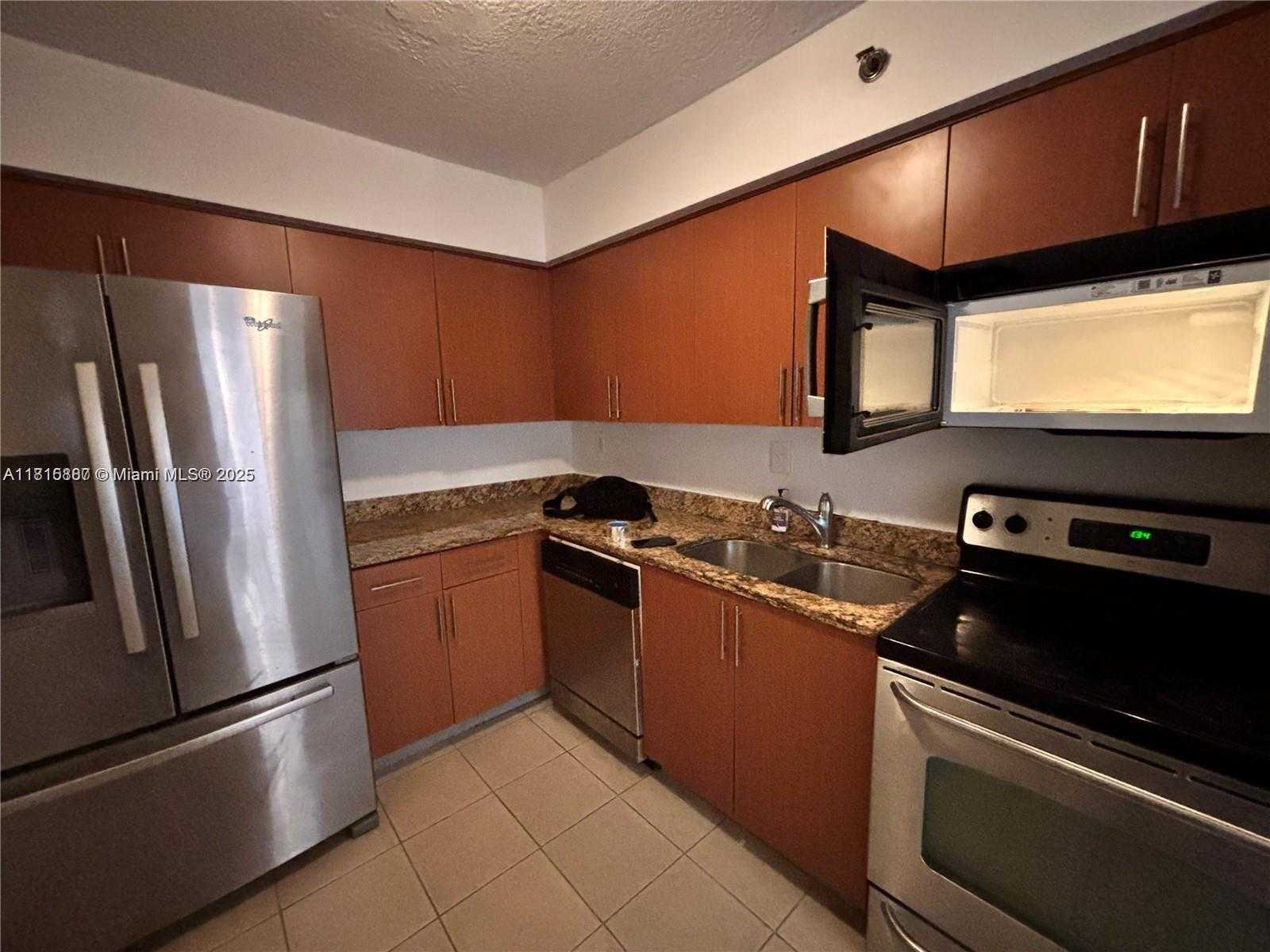 Small Image of 3300 NORTH EAST 192ND ST #1814, Aventura Number 8