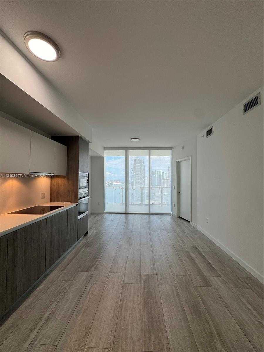 Small Image of 2900 NORTH EAST 7TH AVE #2808, Miami Number 24