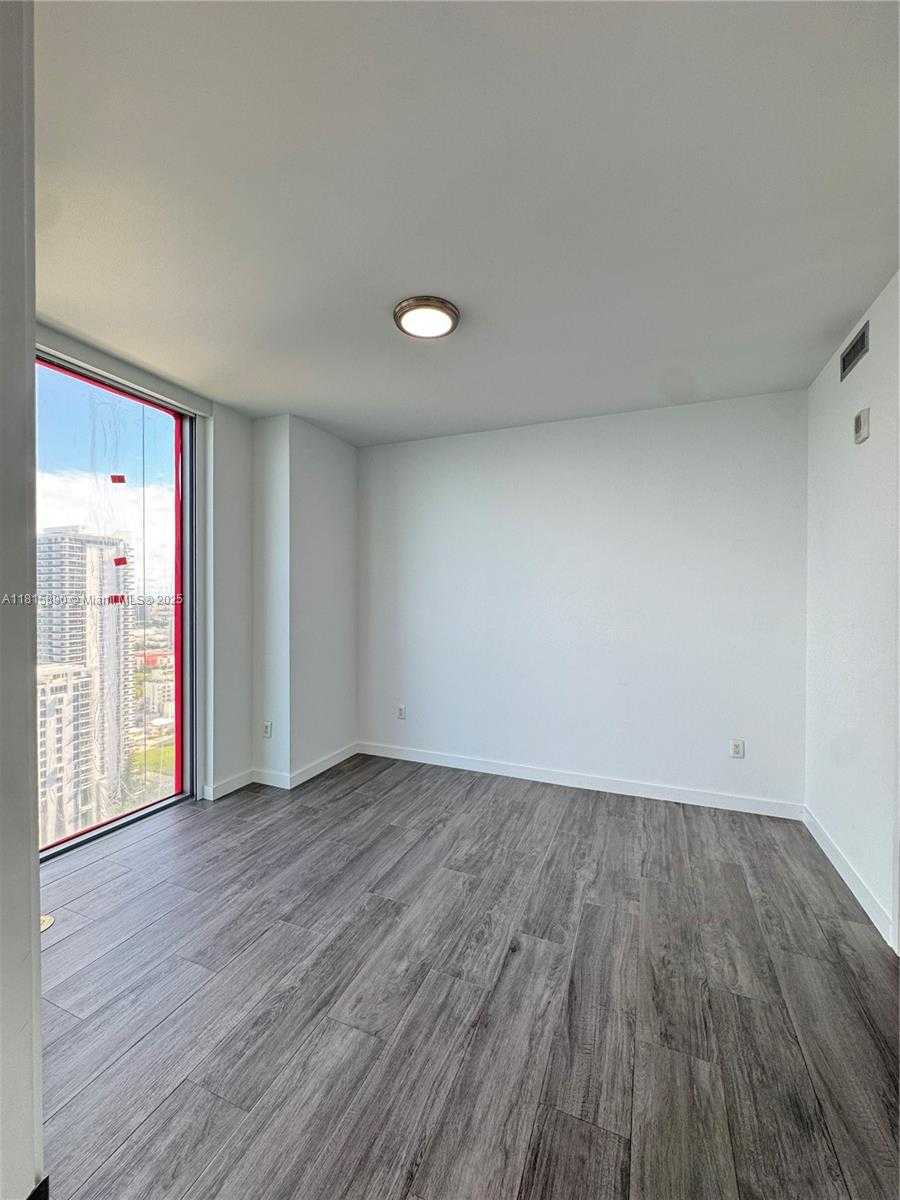 Small Image of 2900 NORTH EAST 7TH AVE #2808, Miami Number 27