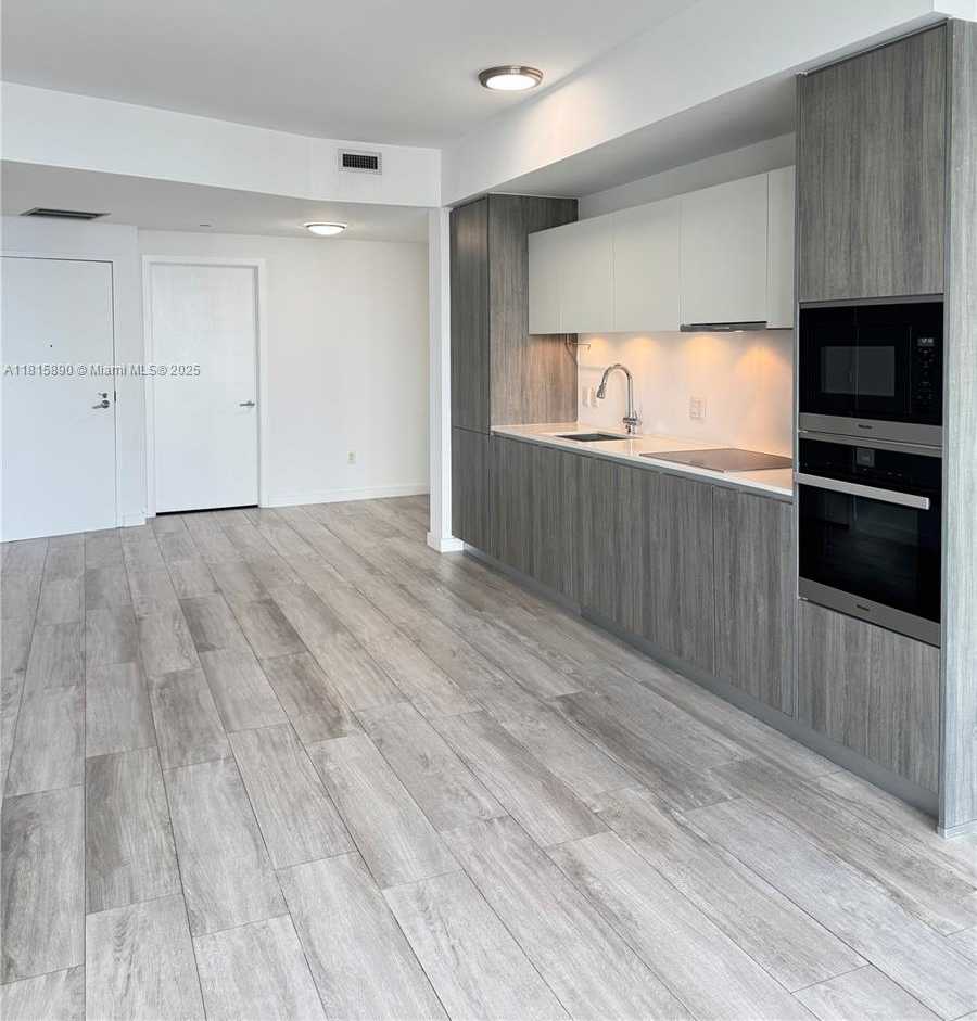 Small Image of 2900 NORTH EAST 7TH AVE #2808, Miami Number 29