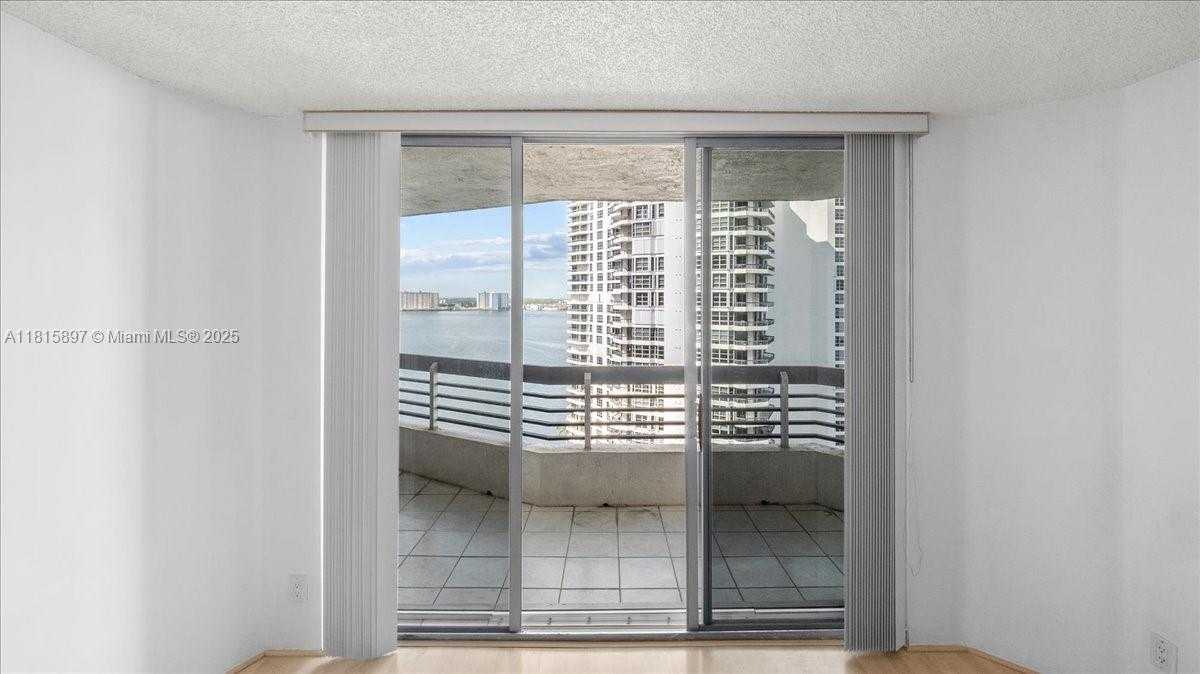 Small Image of 19195 NORTH EAST 36TH CT #2004, Aventura Number 19